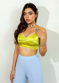 Ruhi Singh
